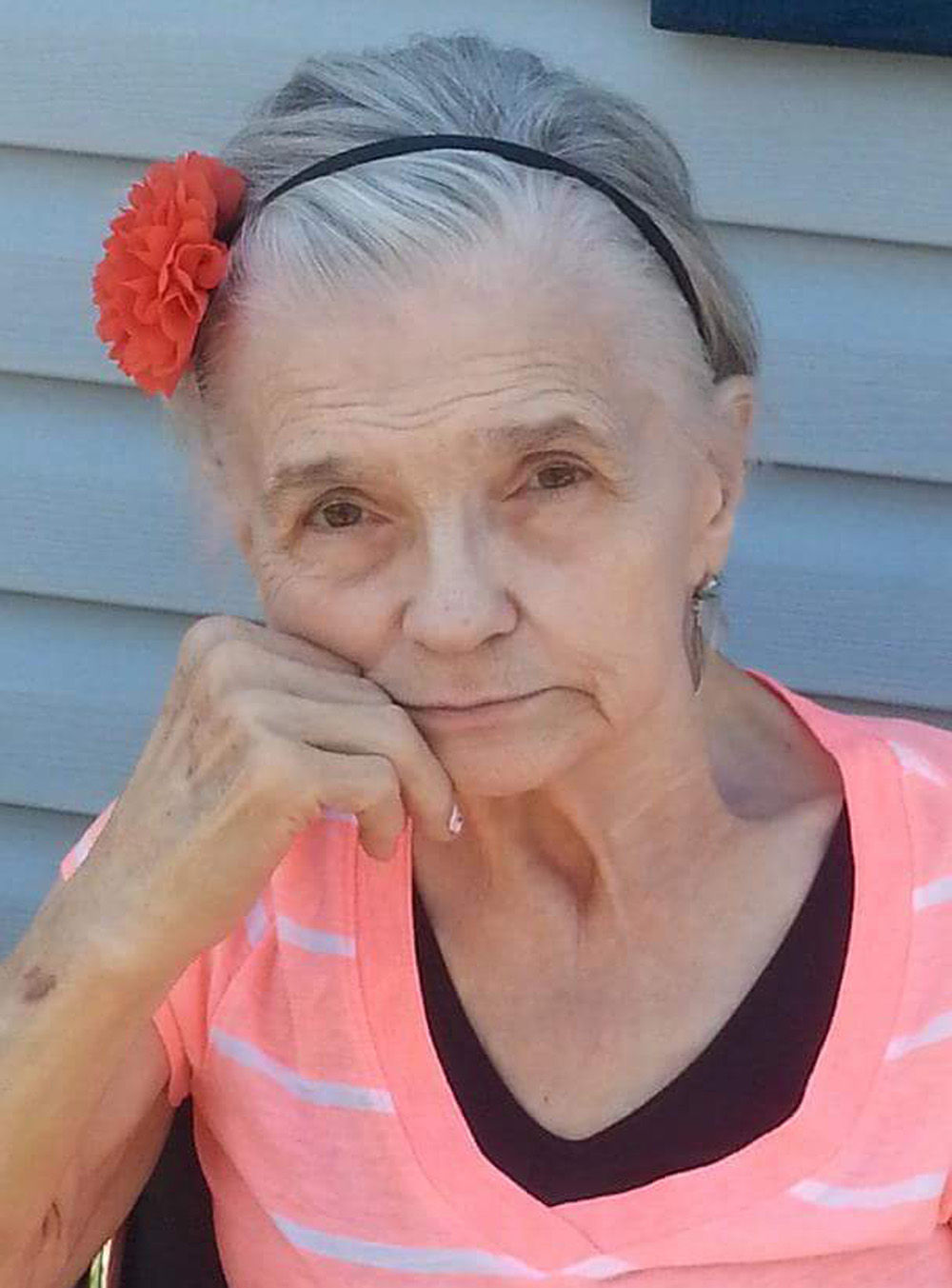 obit-bw-cobble-faye.jpg